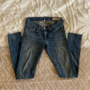 Rag and Bone skinny jeans size 26